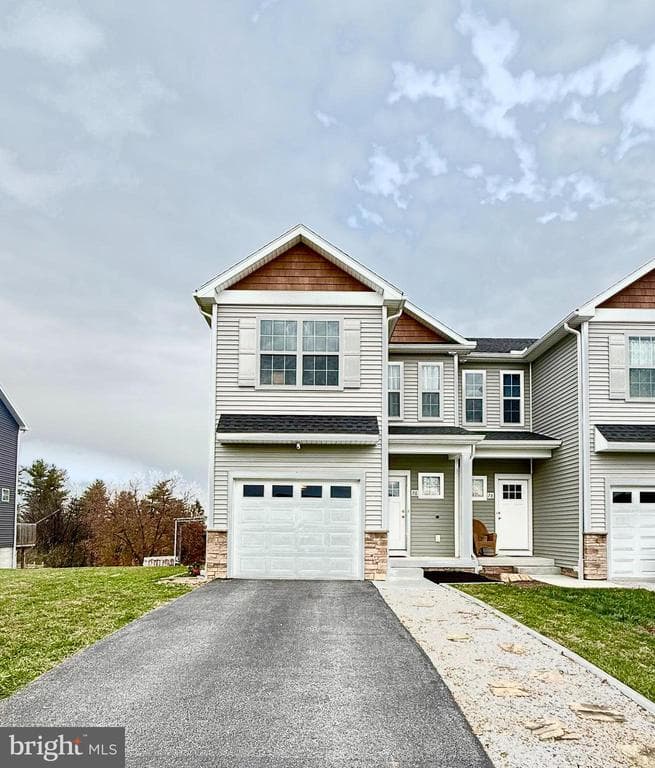 76 Skyview Circle photo 1