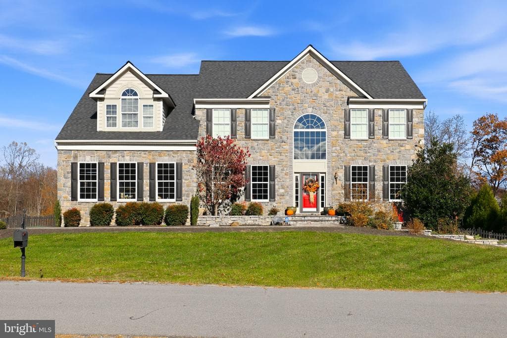 36514 Winding Oak Place photo 1