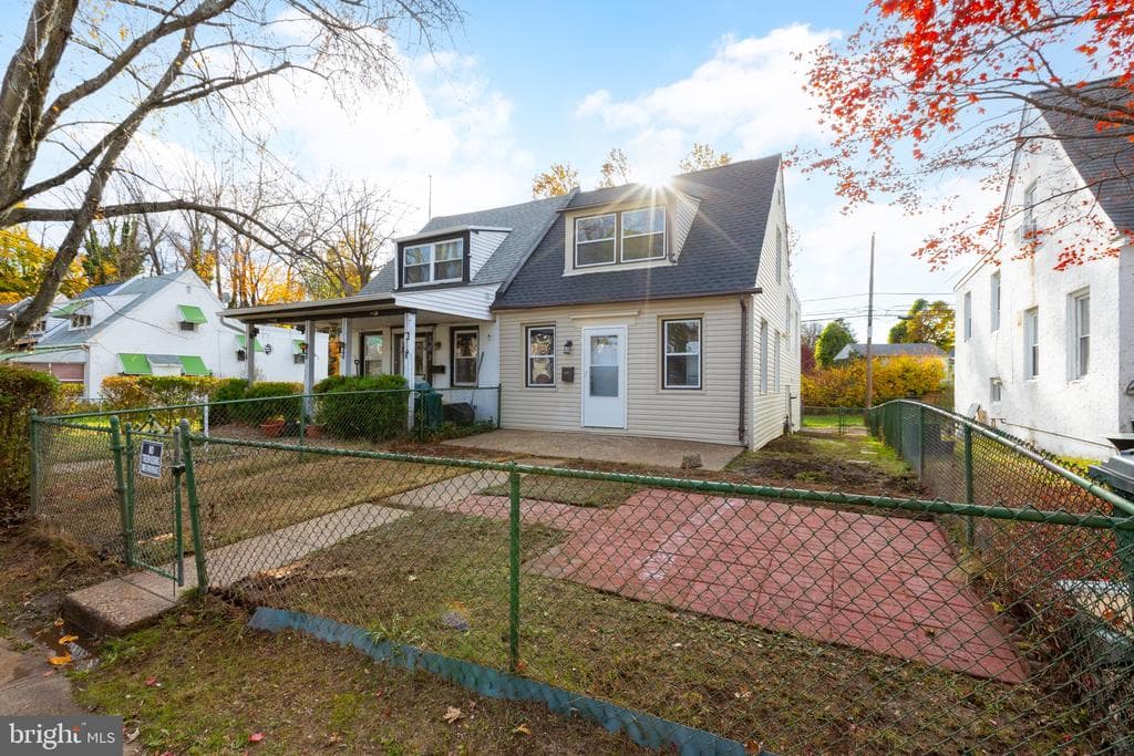 220 Brainerd Boulevard photo 1