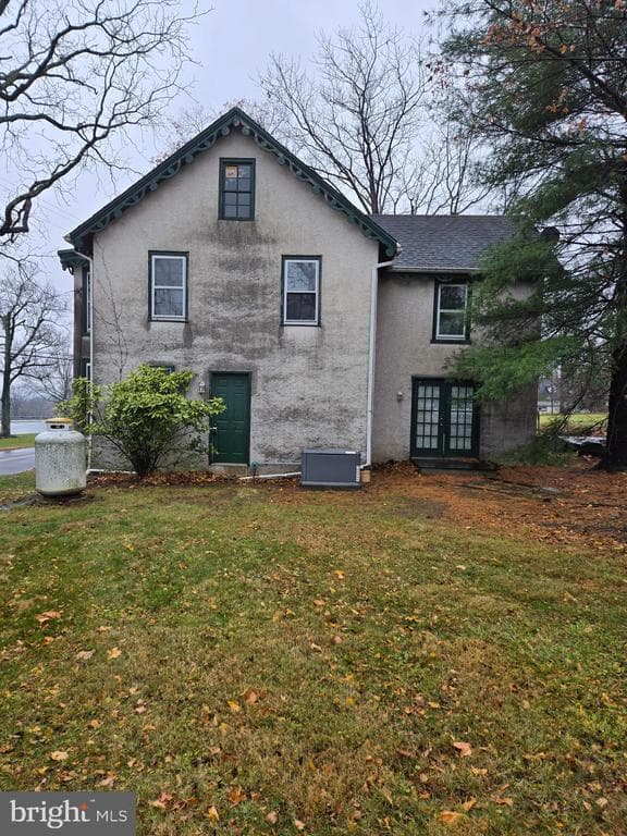 6 Township Line Road photo 1