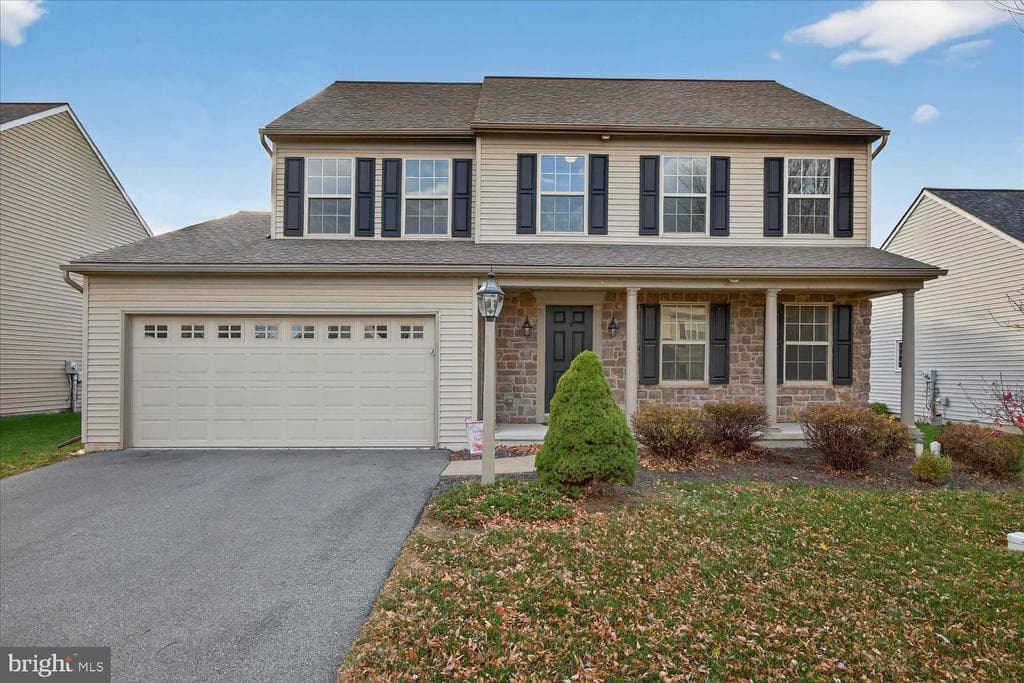 319 Wissler Way photo 1