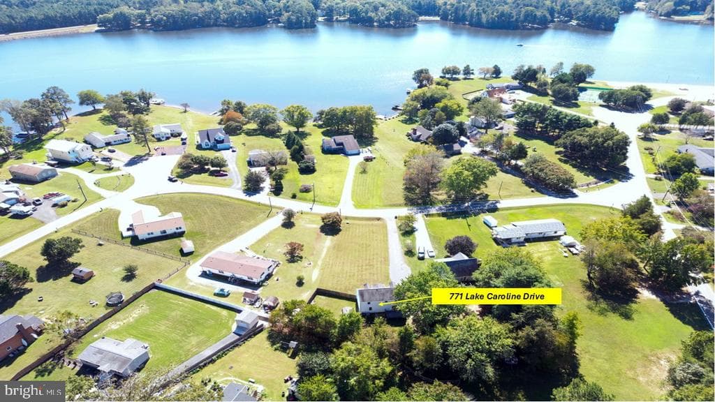 771 Lake Caroline Drive photo 1