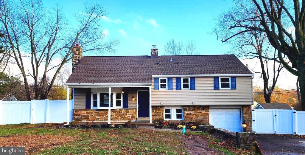 213 Upper Valley Road photo 1