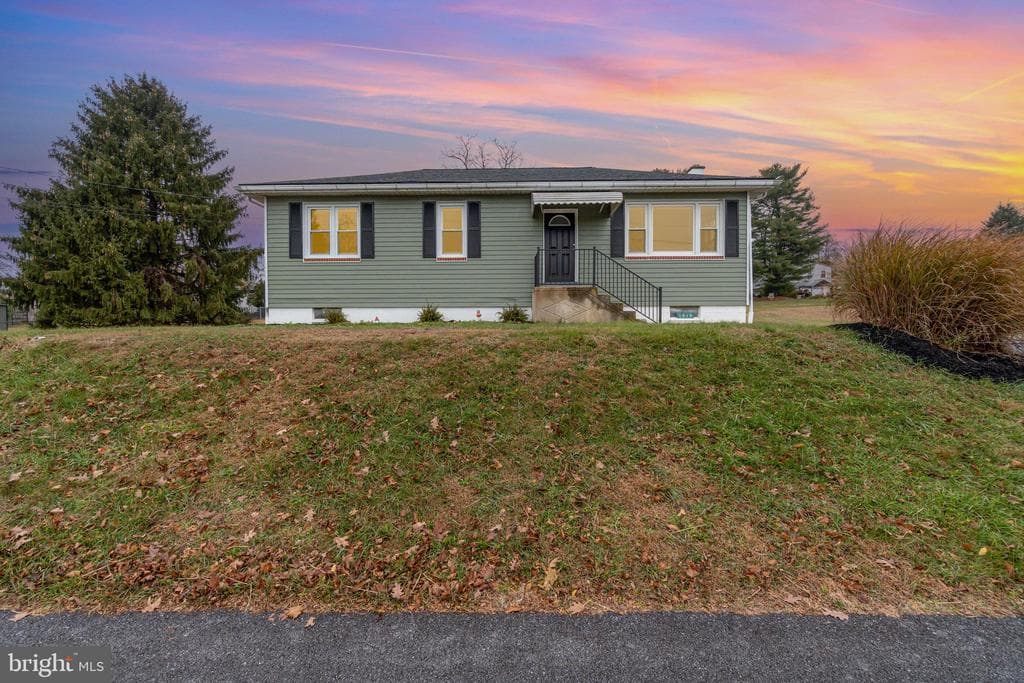 1019 Laurel Street photo 1
