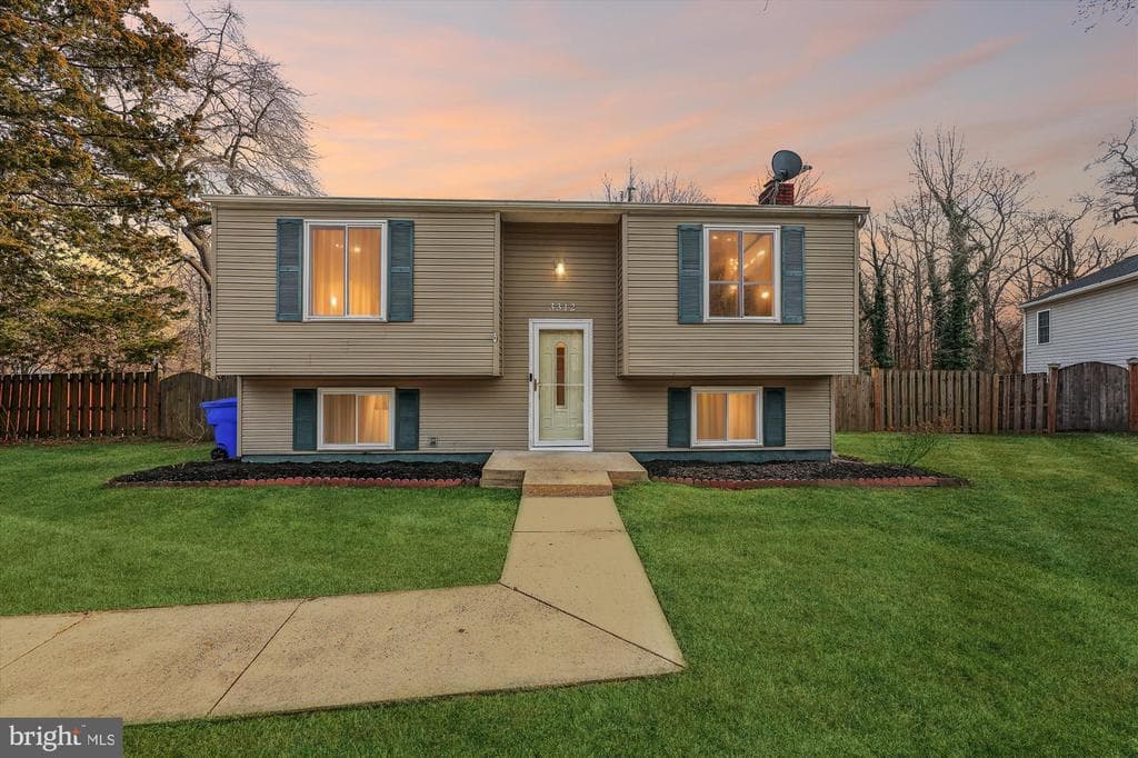 3312 Kitchen Court photo 1