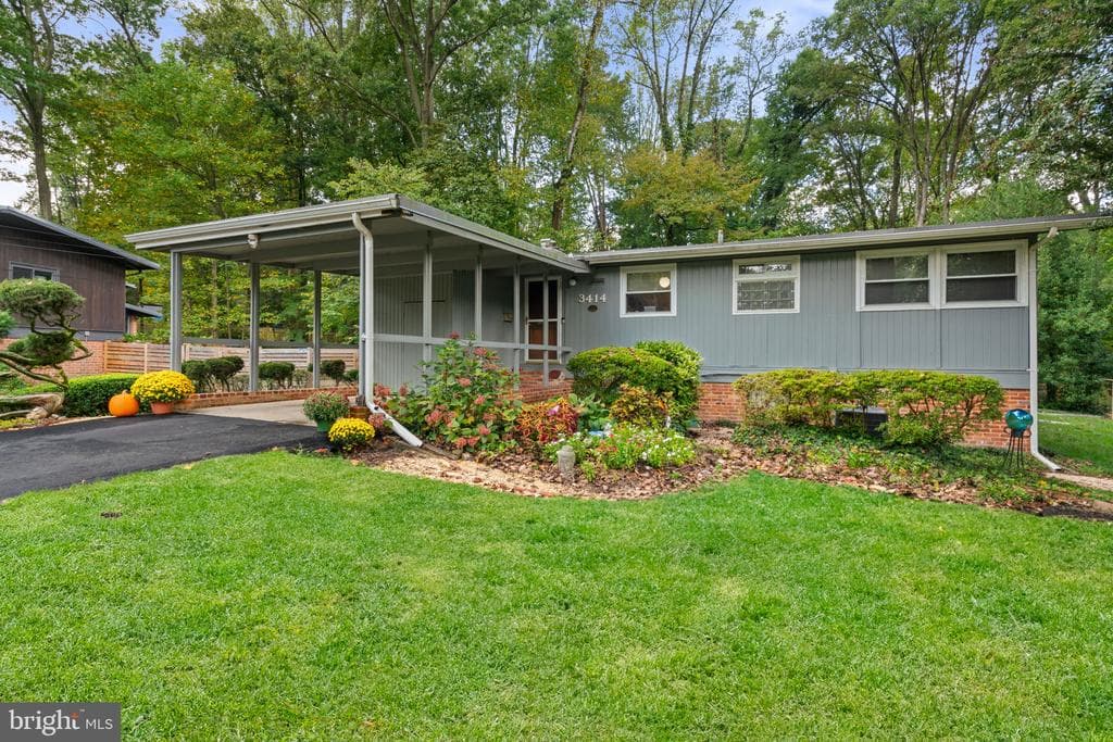 3414 Executive Avenue photo 1