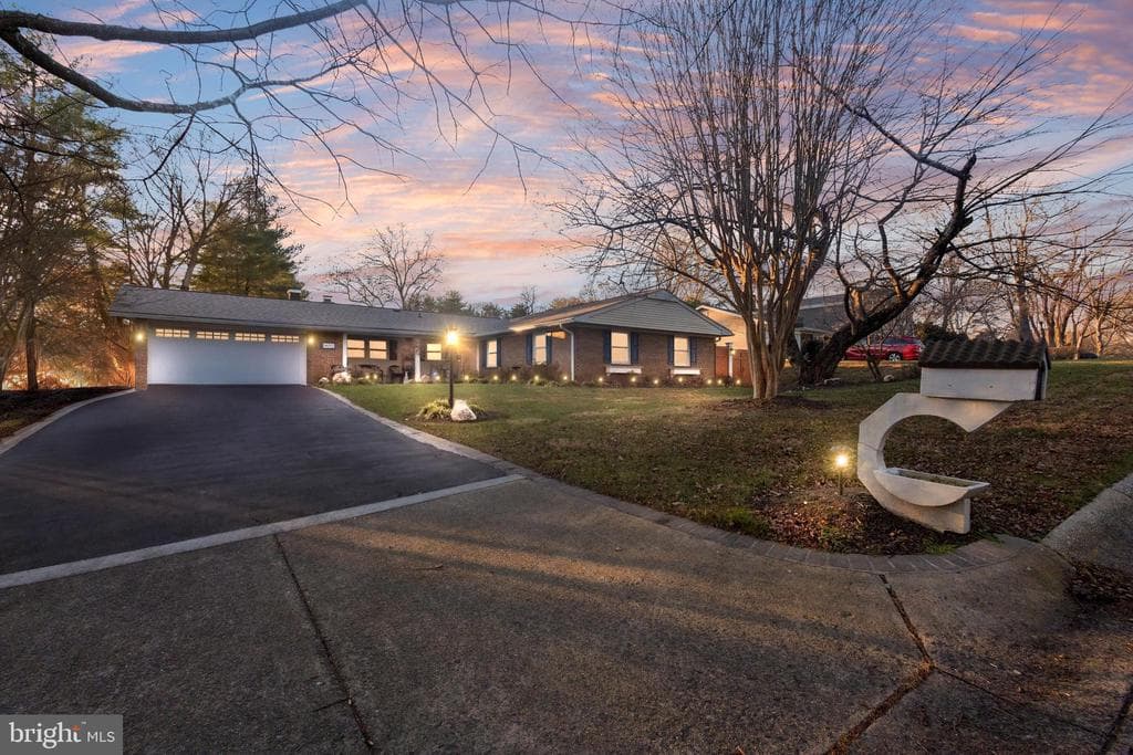 14012 Blazer Lane photo 1