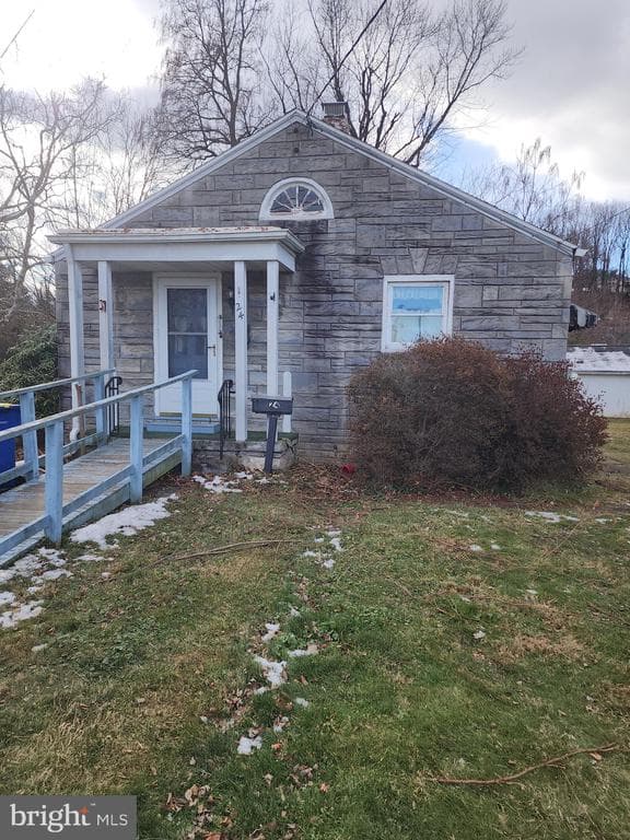 24 Wayne Avenue photo 1
