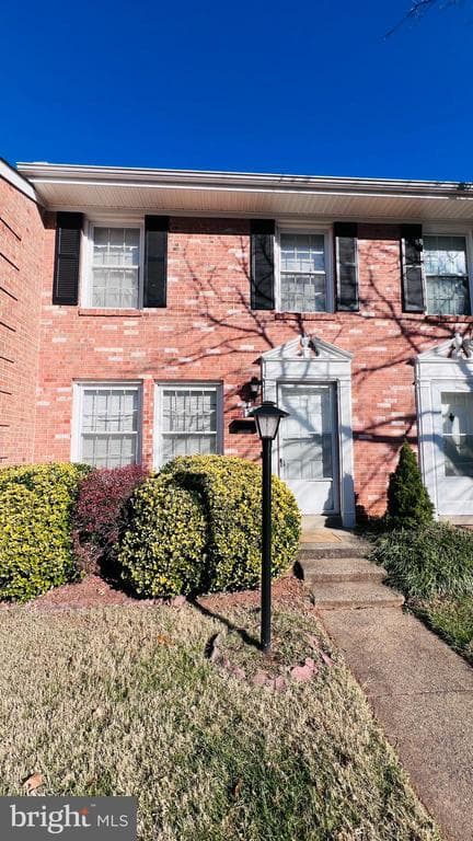 308 E Cornell Drive photo 1