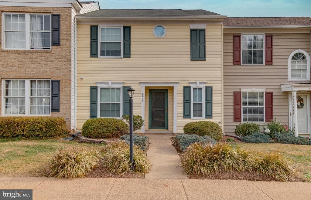 637 Bridlewood Drive photo 1