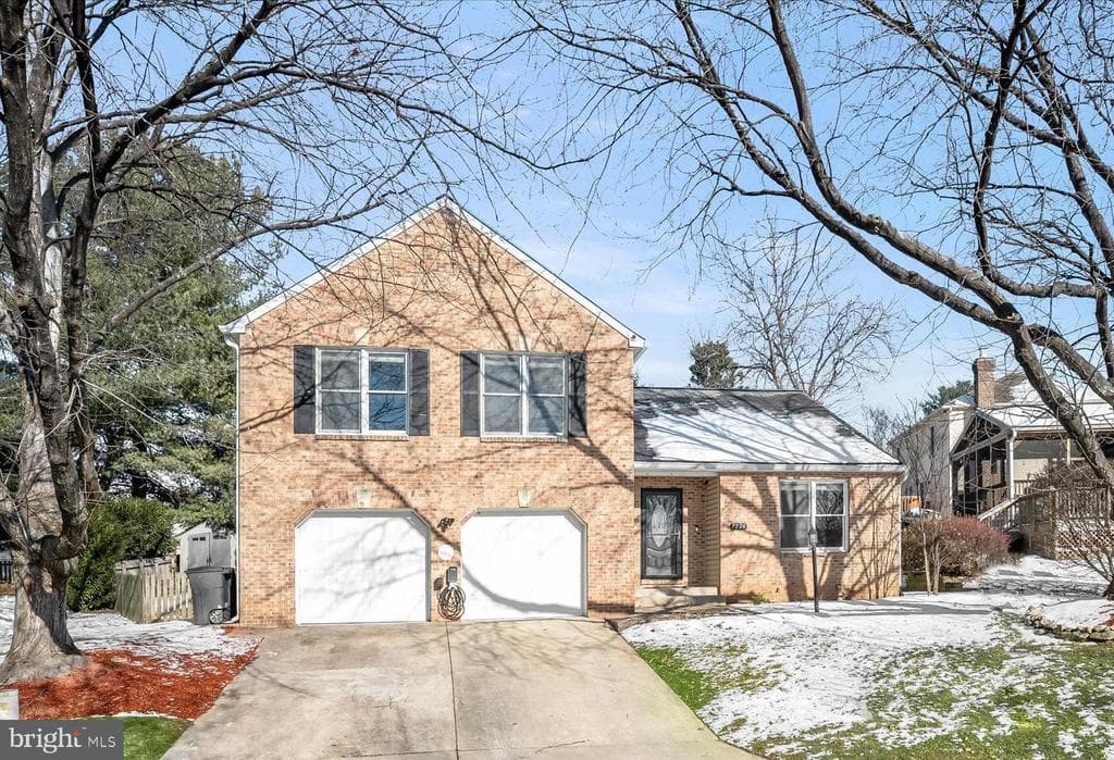 7224 Cadence Court photo 1