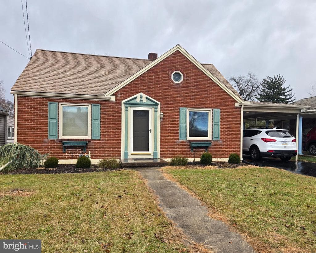 531 Cumberland Avenue photo 1