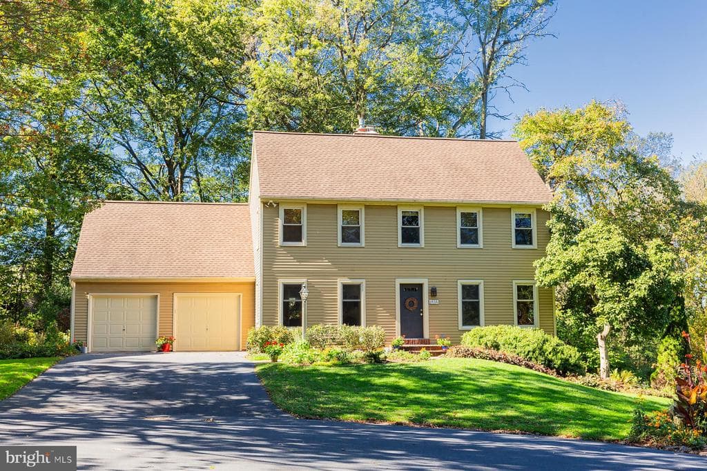 816 Tarpley Drive photo 1