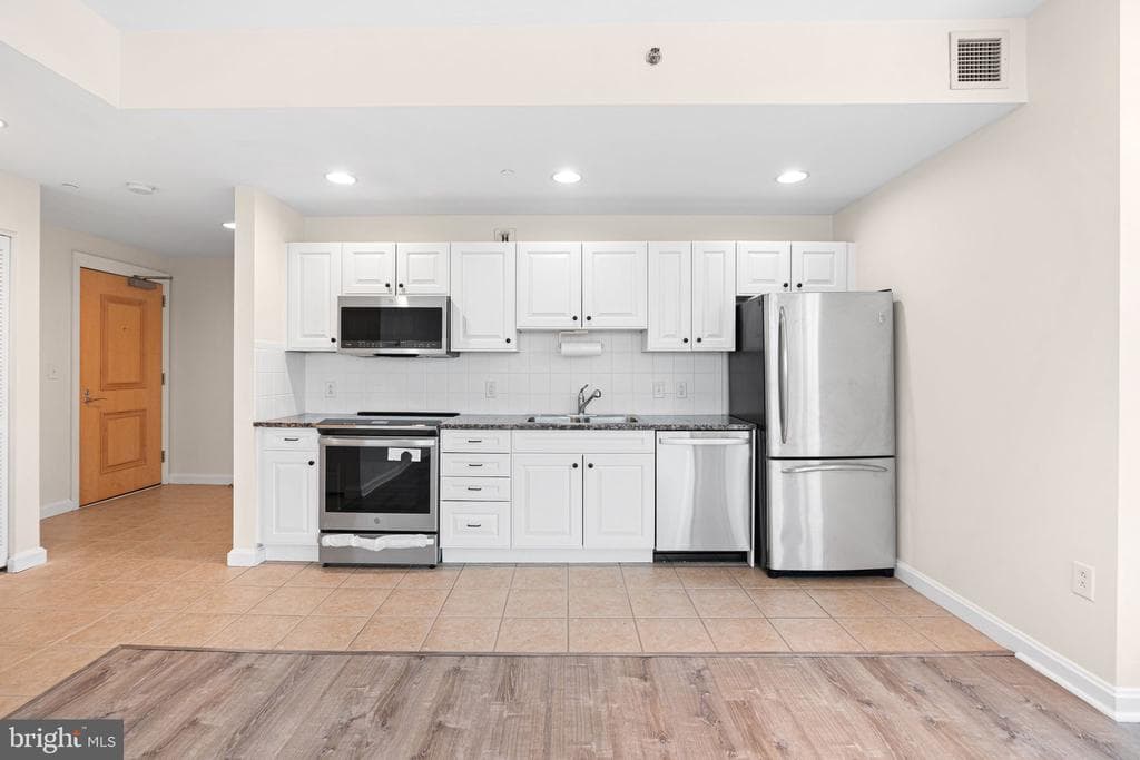 901 N Penn Street #r506 photo 1