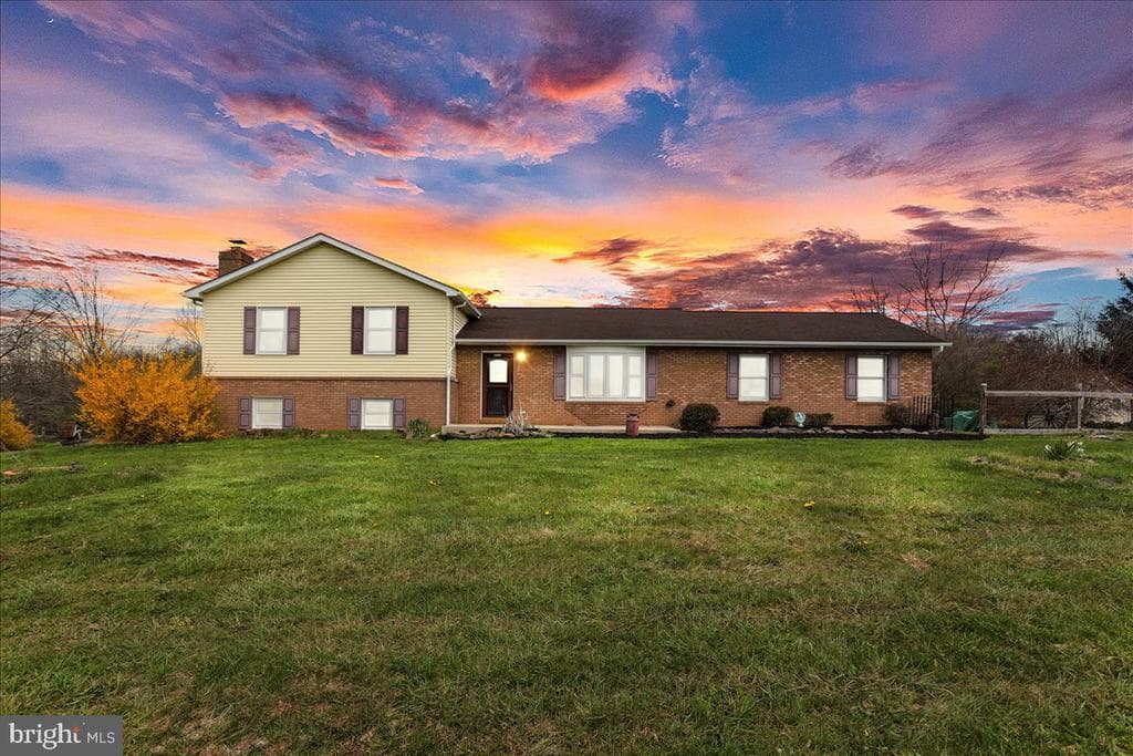 4045 N Stone Road photo 1