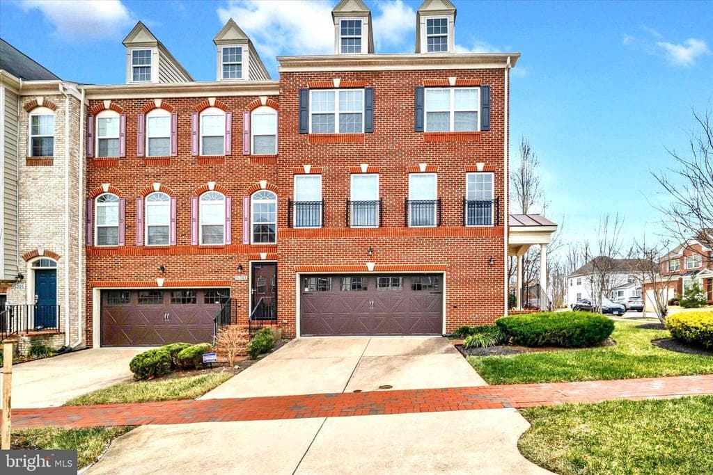 15301 Kettlebaston Lane photo 1