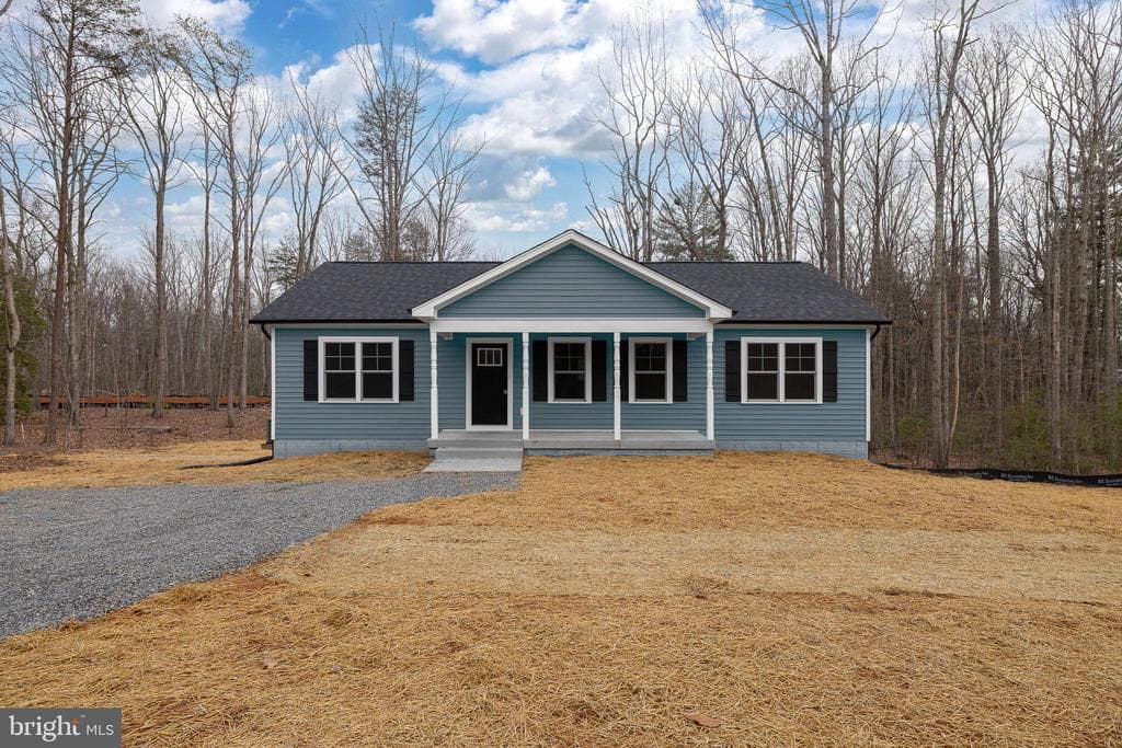 10397 Johnson Drive photo 1