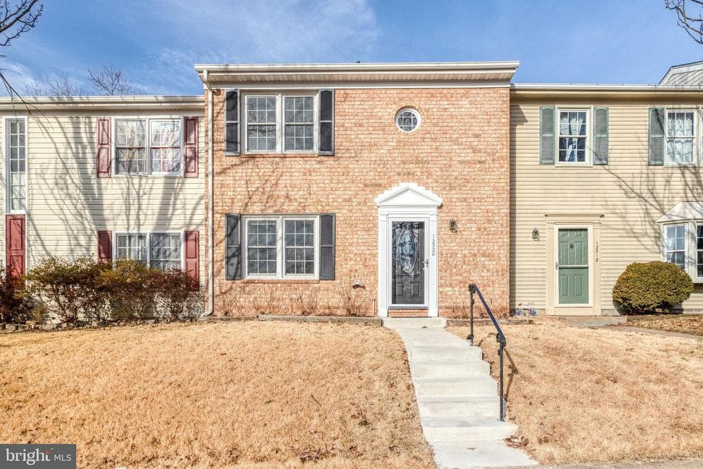 12320 Woodlawn Court photo 1