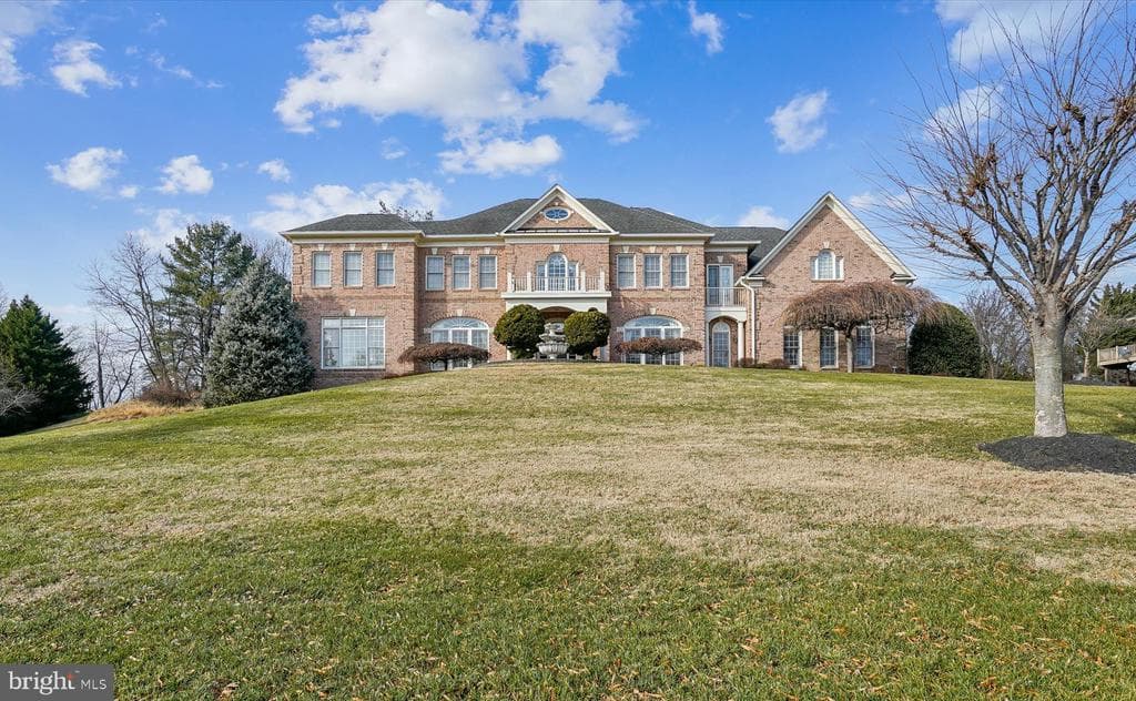 11046 Heathland Drive photo 1