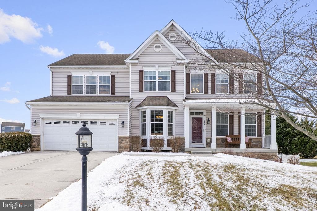 244 Joshua Drive photo 1