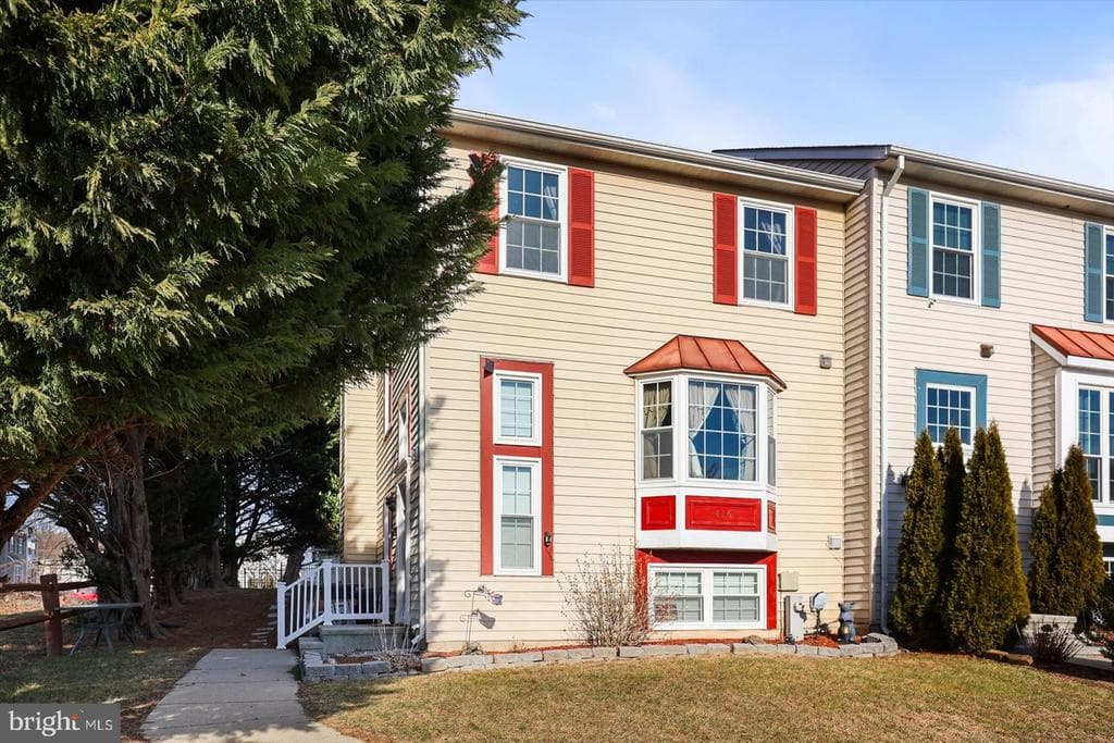 416 Spalding Court photo 1