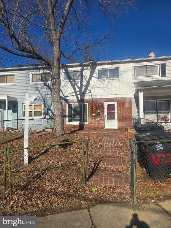 6720 Vermont Court photo 1