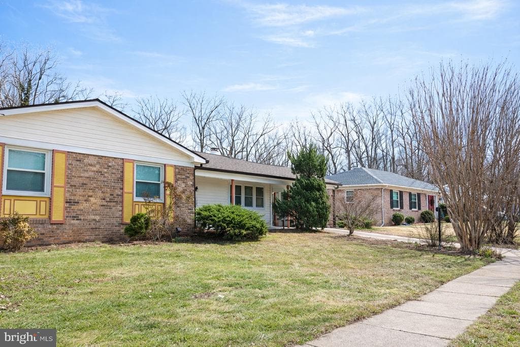 9410 Dashia Drive photo 1