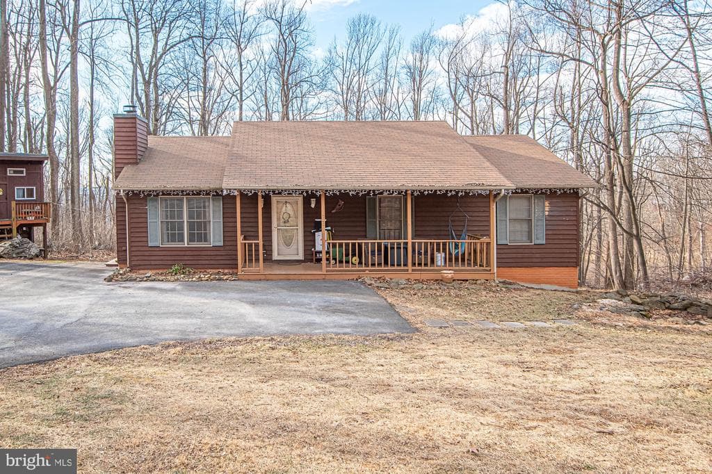 173 Red Robin Lane photo 1