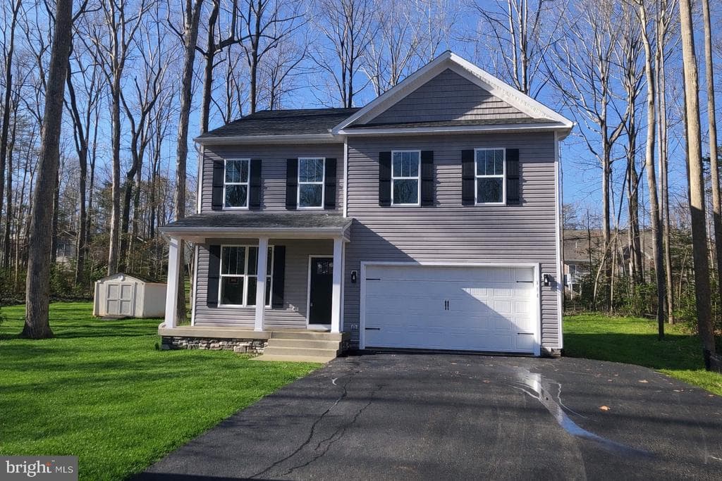 111 Butler Circle photo 1