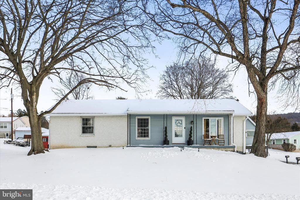 12177 Old Pen Mar Road N photo 1