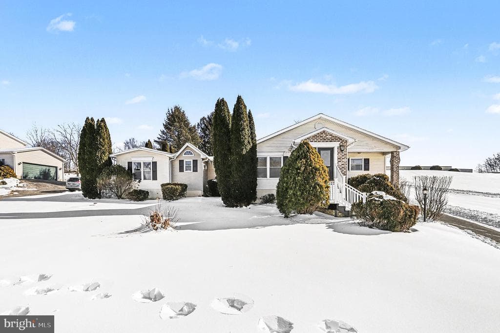 4570 Walters Hatchery Road photo 1