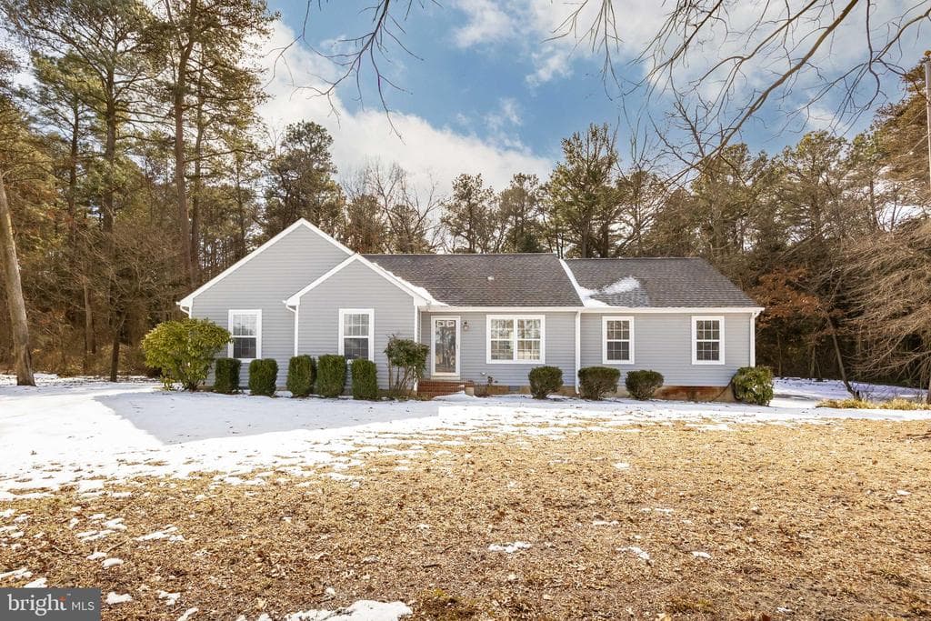 23545 Taylors Trail photo 1