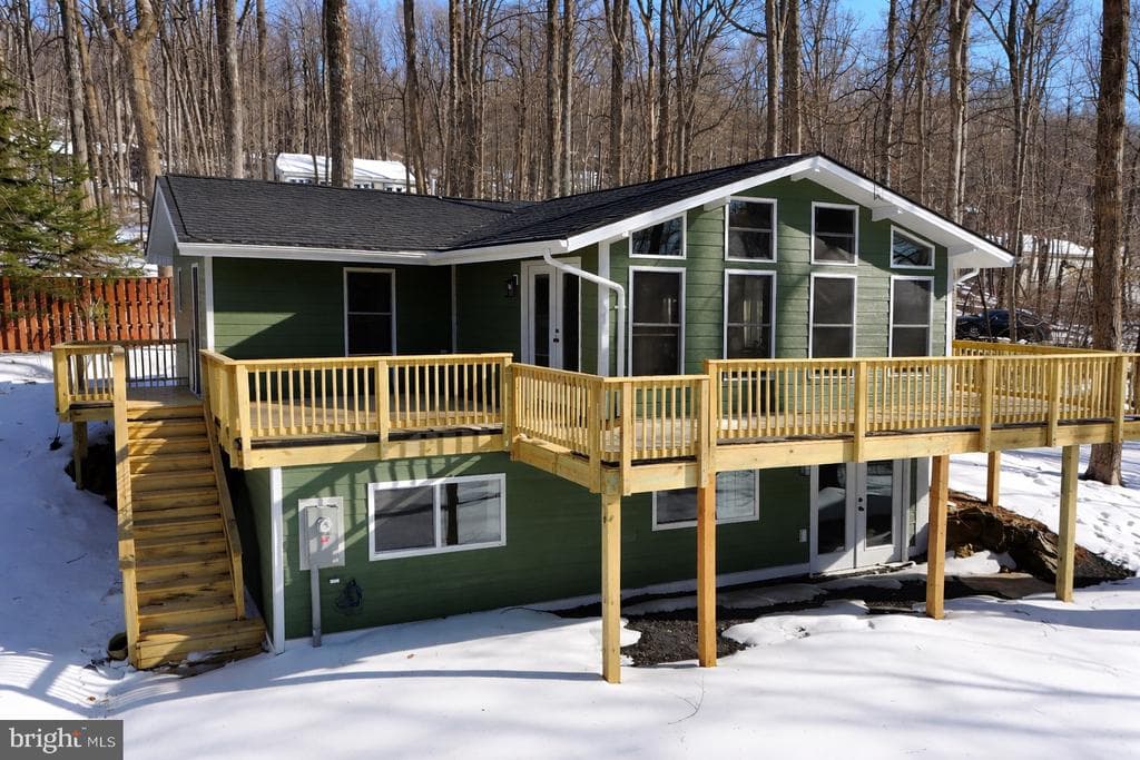 215 Buck Road photo 1