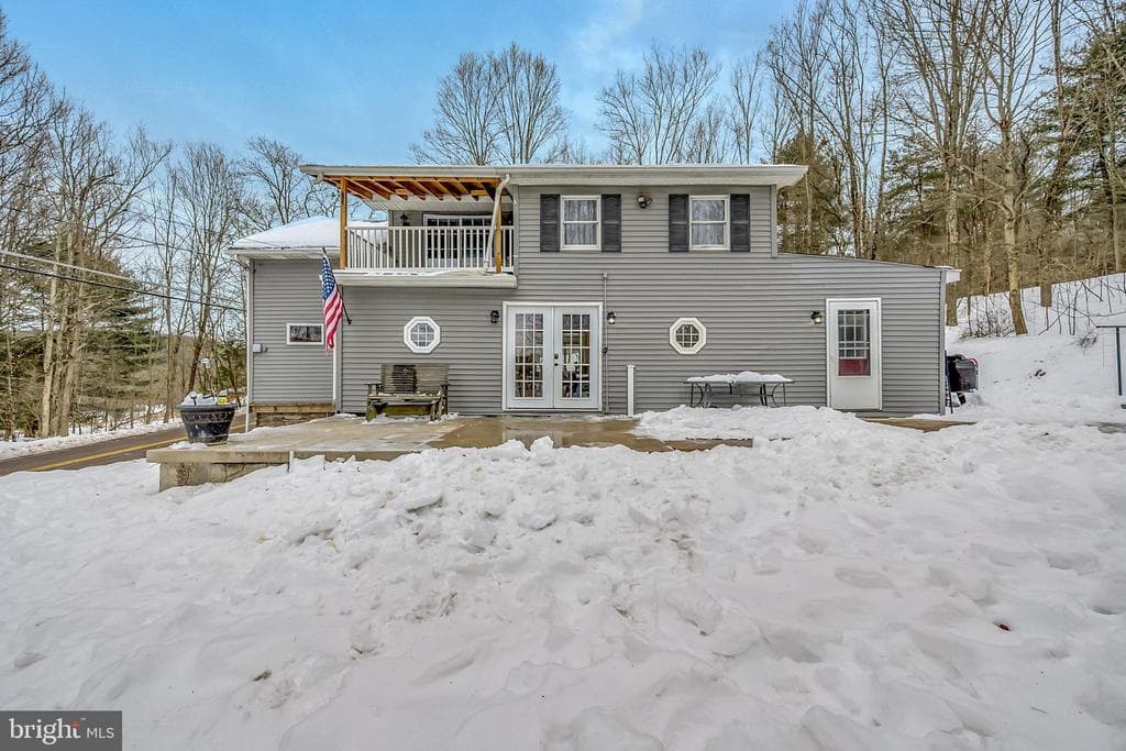 406 Reyburn Road photo 1