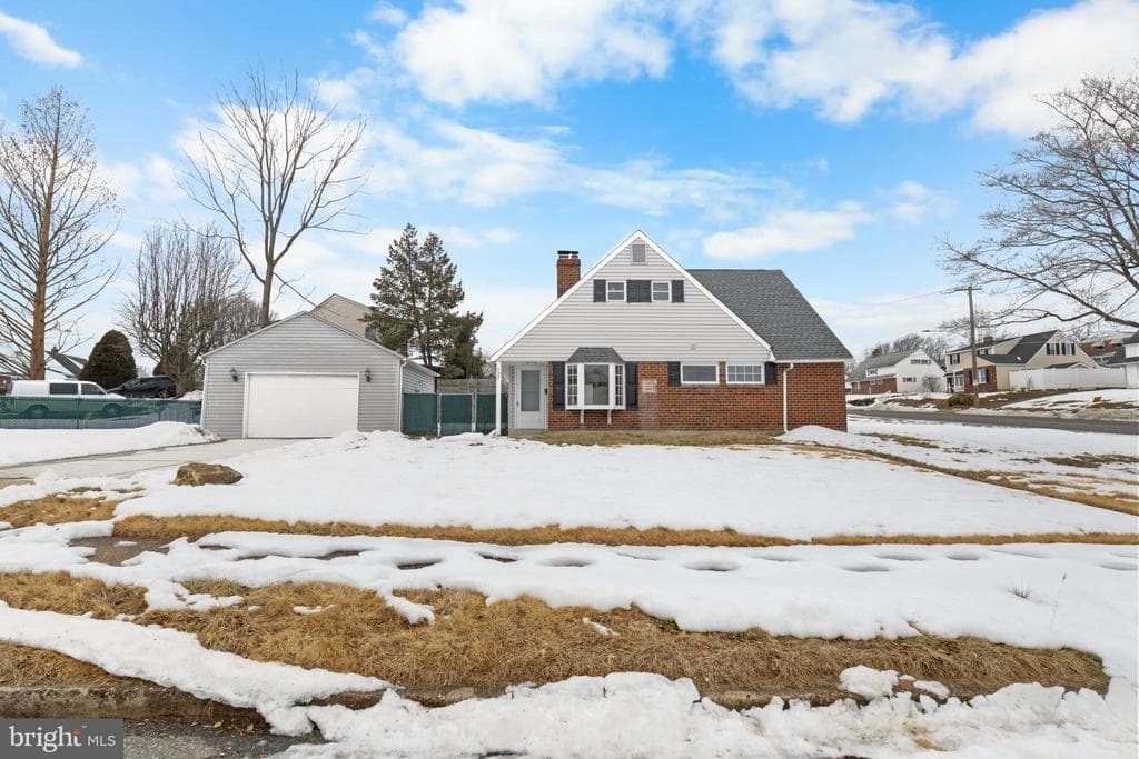 727 Sherrie Road photo 1