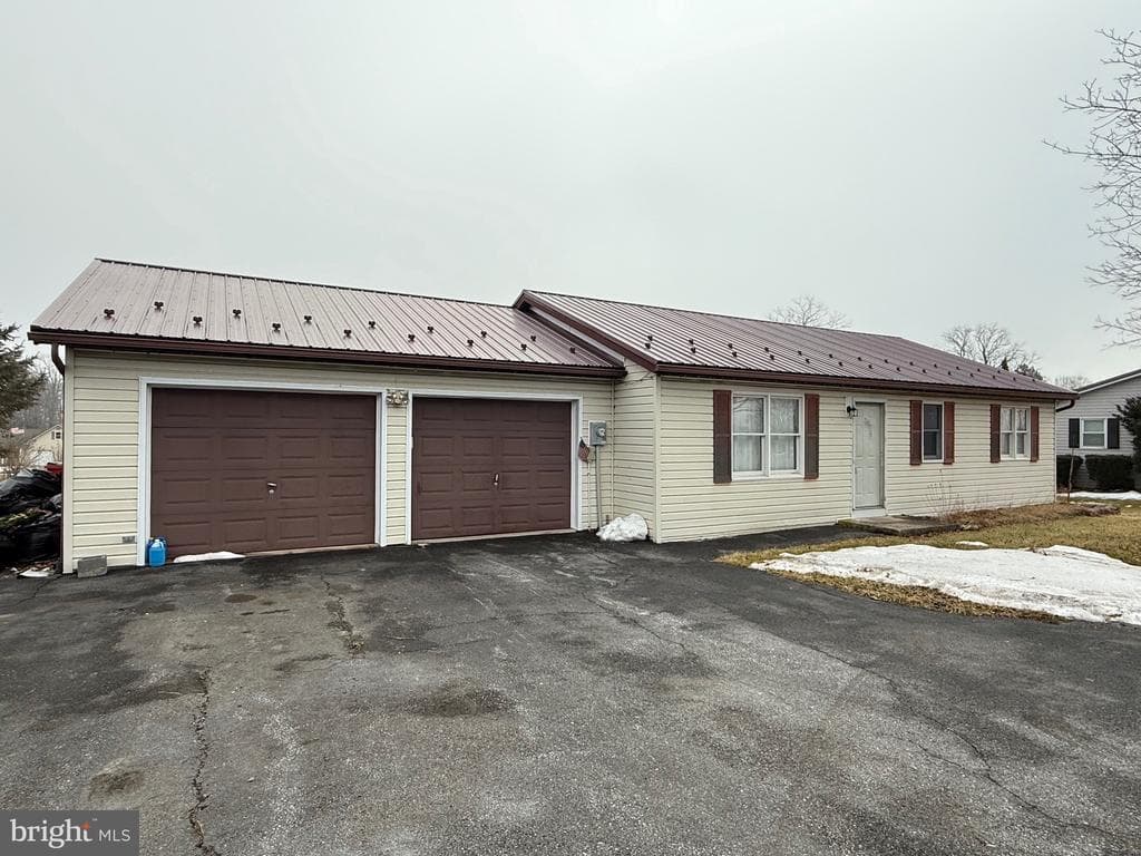13496 Cumberland Highway photo 1