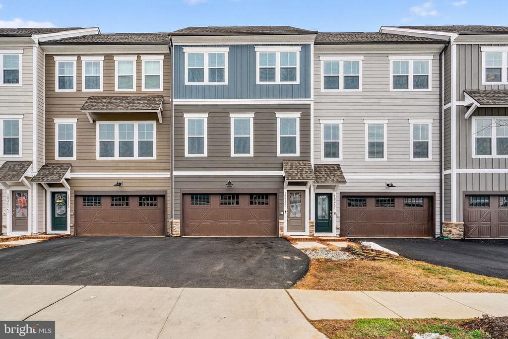 18245 Moss Garden Road photo 1