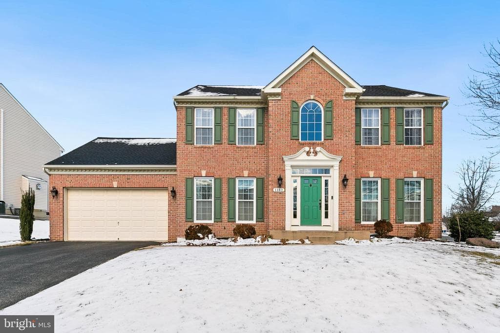 1182 Gemstone Court photo 1