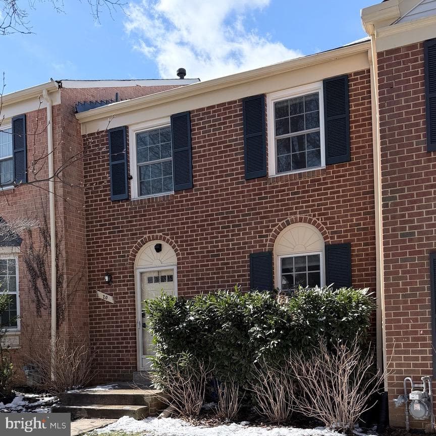 20 Shagbark Court photo 1