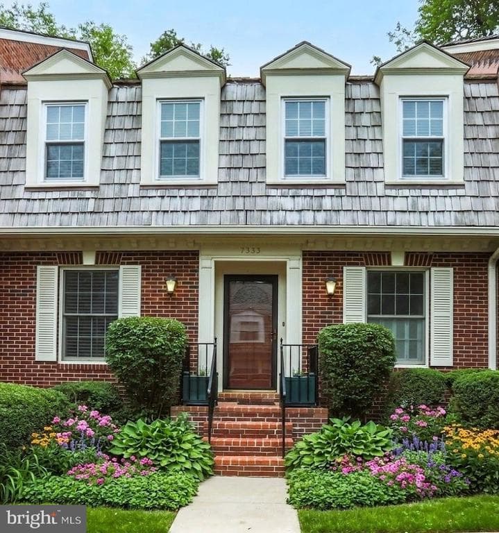 7333 Lewinsville Park Court photo 1