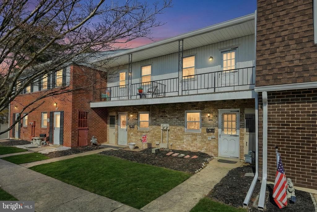 1640 Devers Road #d photo 1