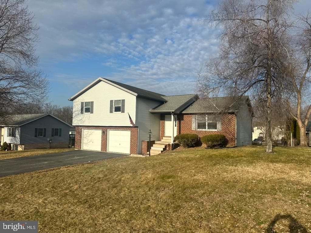 2799 Fillmore Drive photo 1