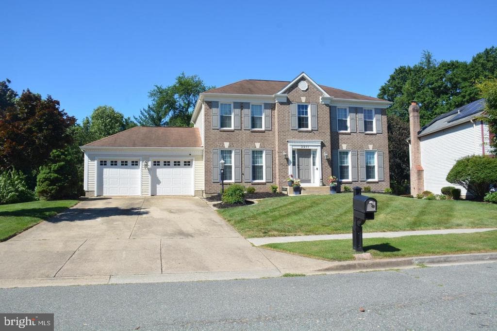 3911 Sunflower Circle photo 1