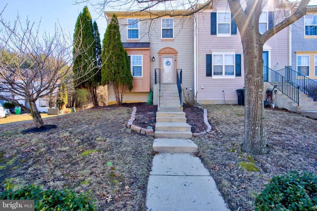 3713 Community Drive photo 1