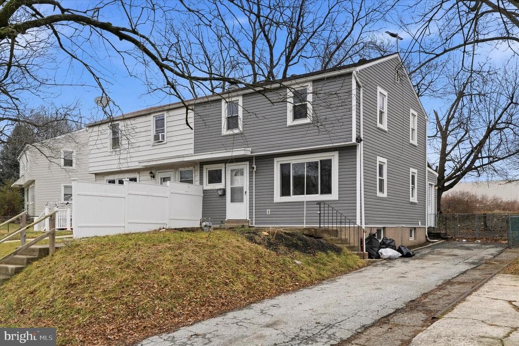 1137 Mulberry Street photo 1