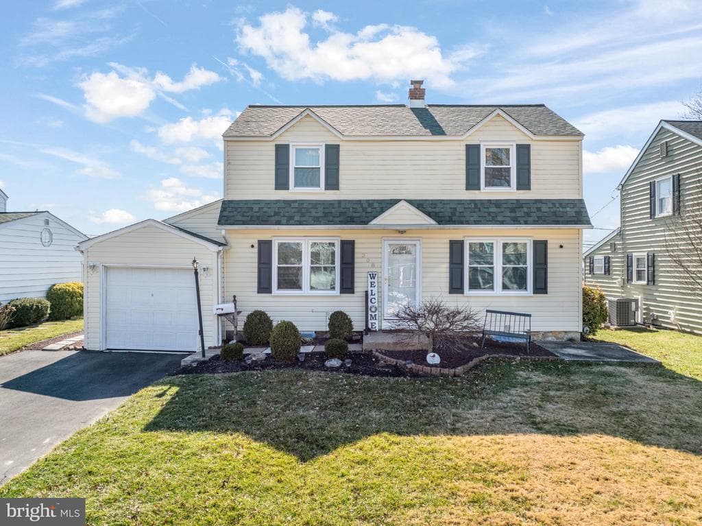 308 Forest Avenue photo 1