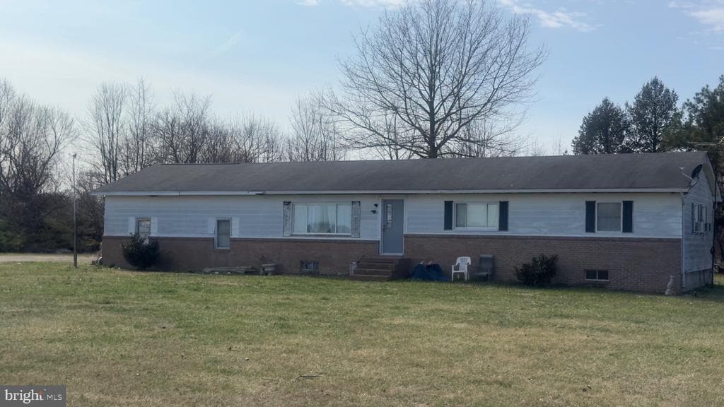 113 Pear Tree Point Road photo 1