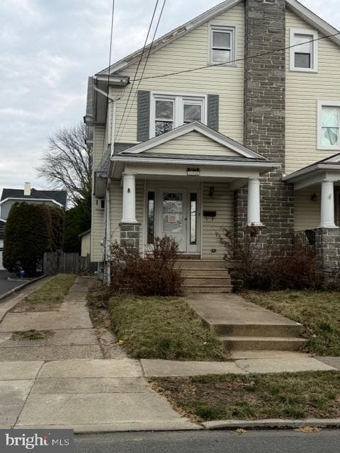 128 E Marthart Avenue photo 1