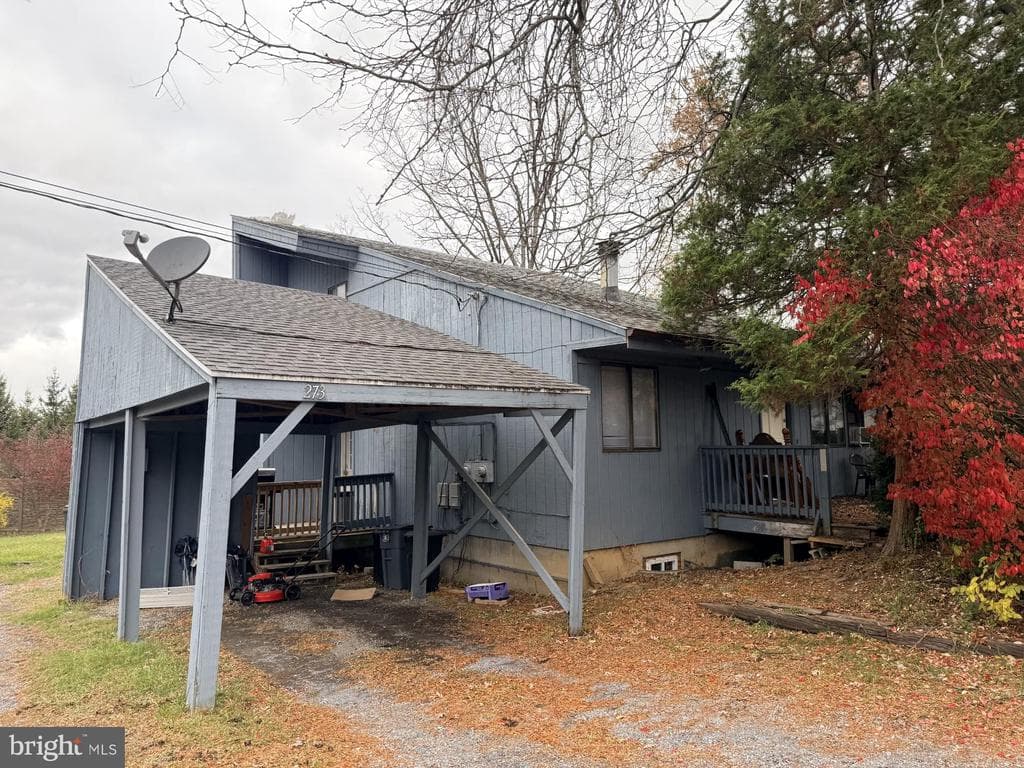 273 W Whitehall Road photo 1