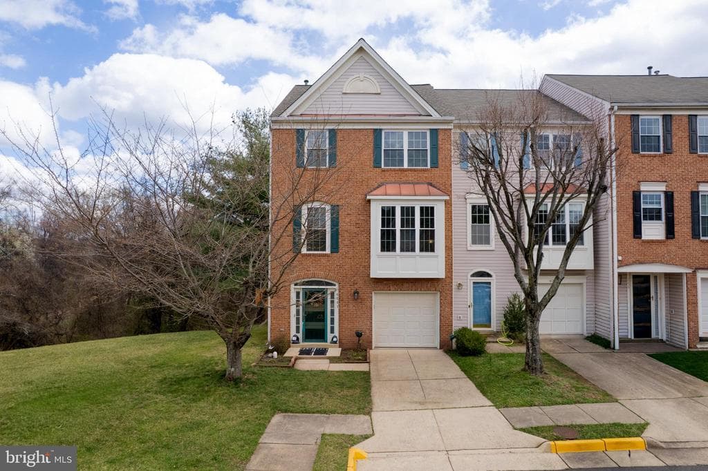 6241 Clay Pipe Court photo 1
